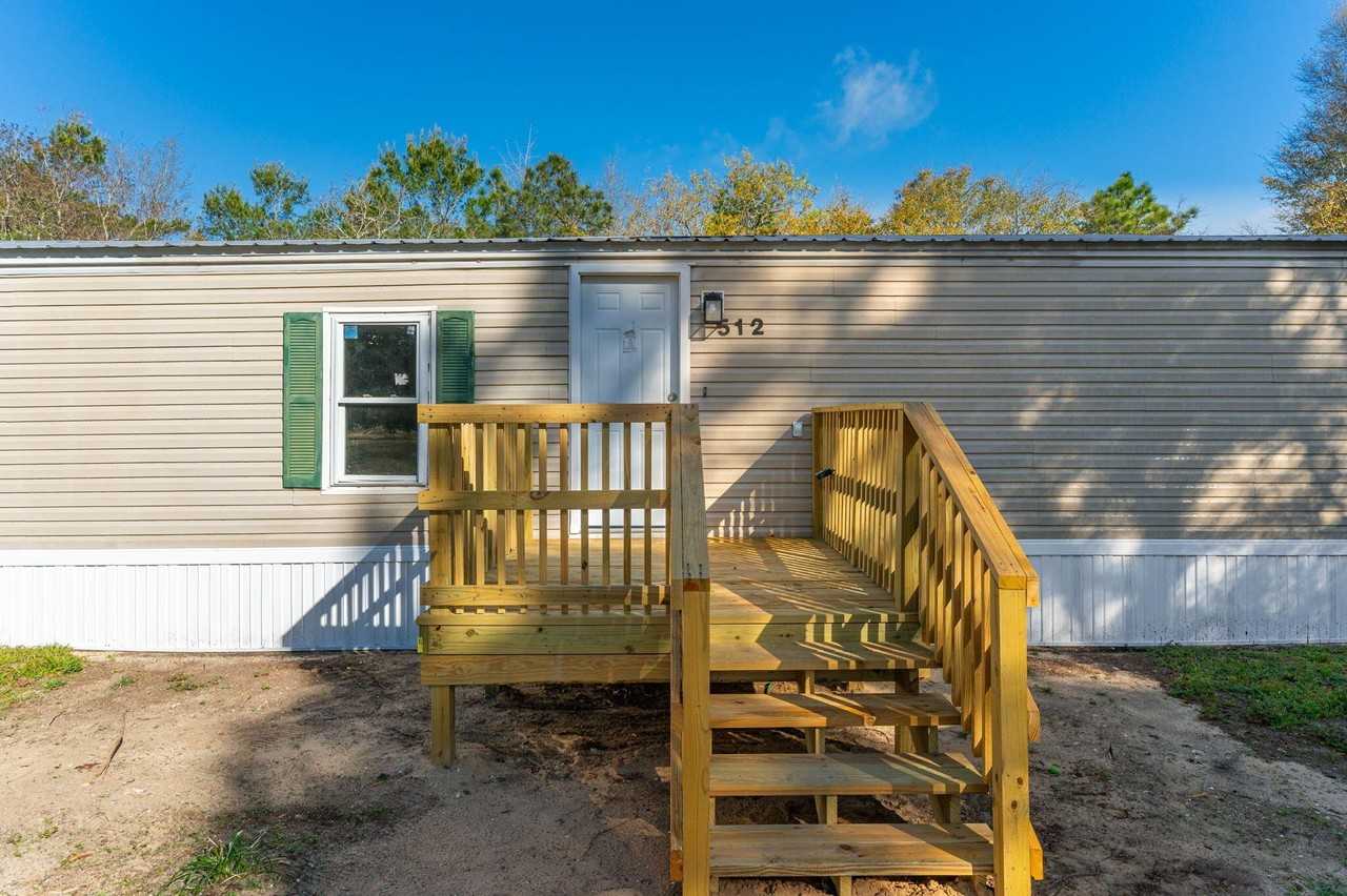 512 W Bach Dr - Photo 5 of 33