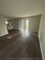 featured image of 841 Applewood Ln