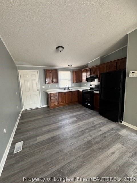 122 Oak St - Photo 3 of 9