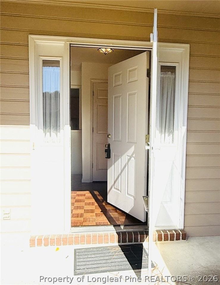 3324 Donnett Ct - Photo 2 of 18