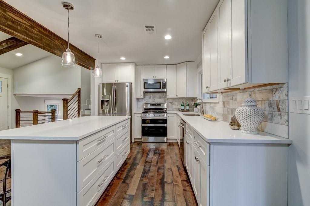 260 Moonshadow Ct - Photo 3 of 24