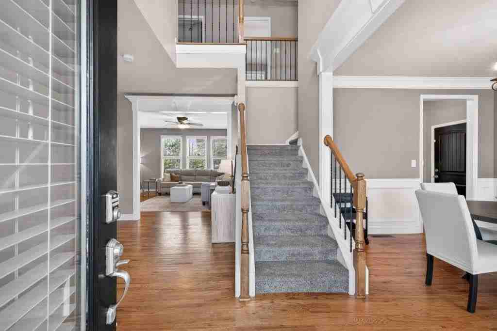 247 Dawson Manor Dr - Photo 5 of 50