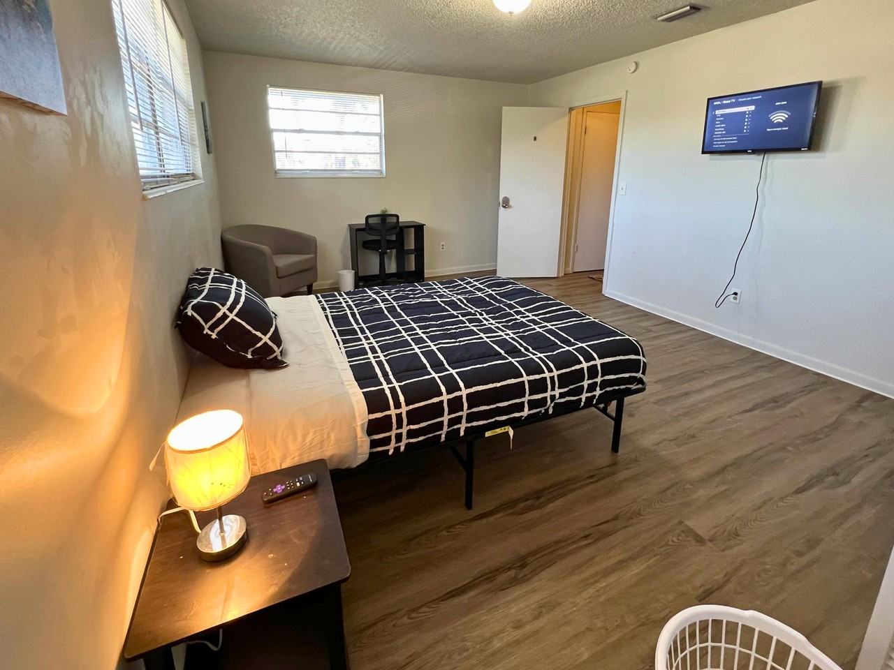 Bishop Hatcher Dr E - Photo 7 of 8