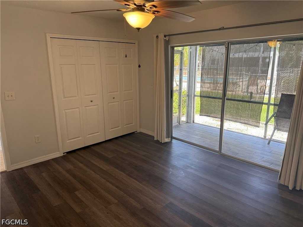 5031 Sw 16th Pl #101 - Photo 6 of 14