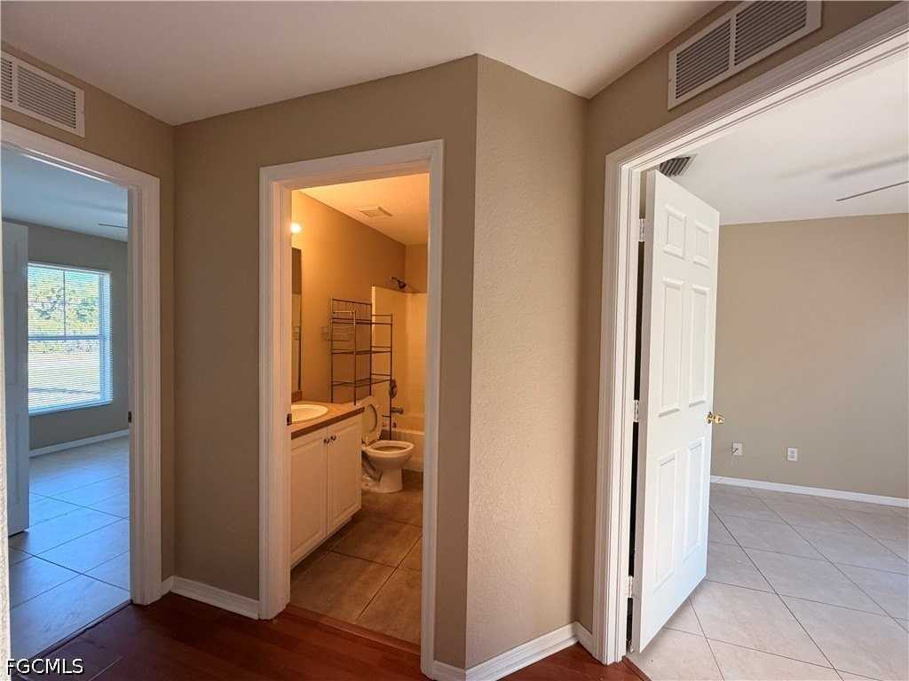 1040 Grant Blvd - Photo 7 of 31