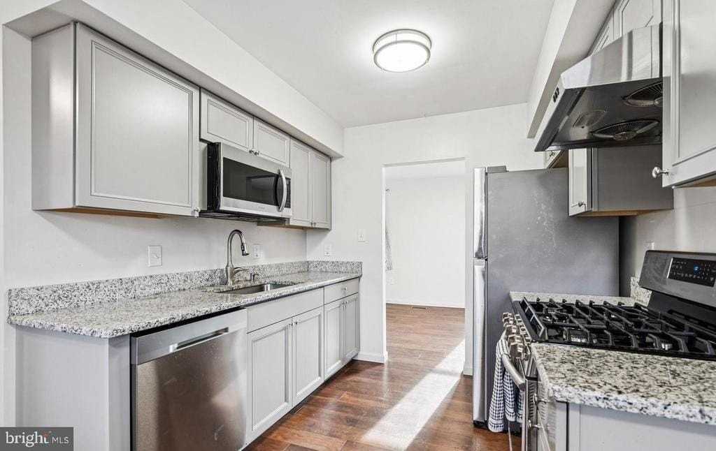 715 Cooper Landing Rd - Photo 4 of 19