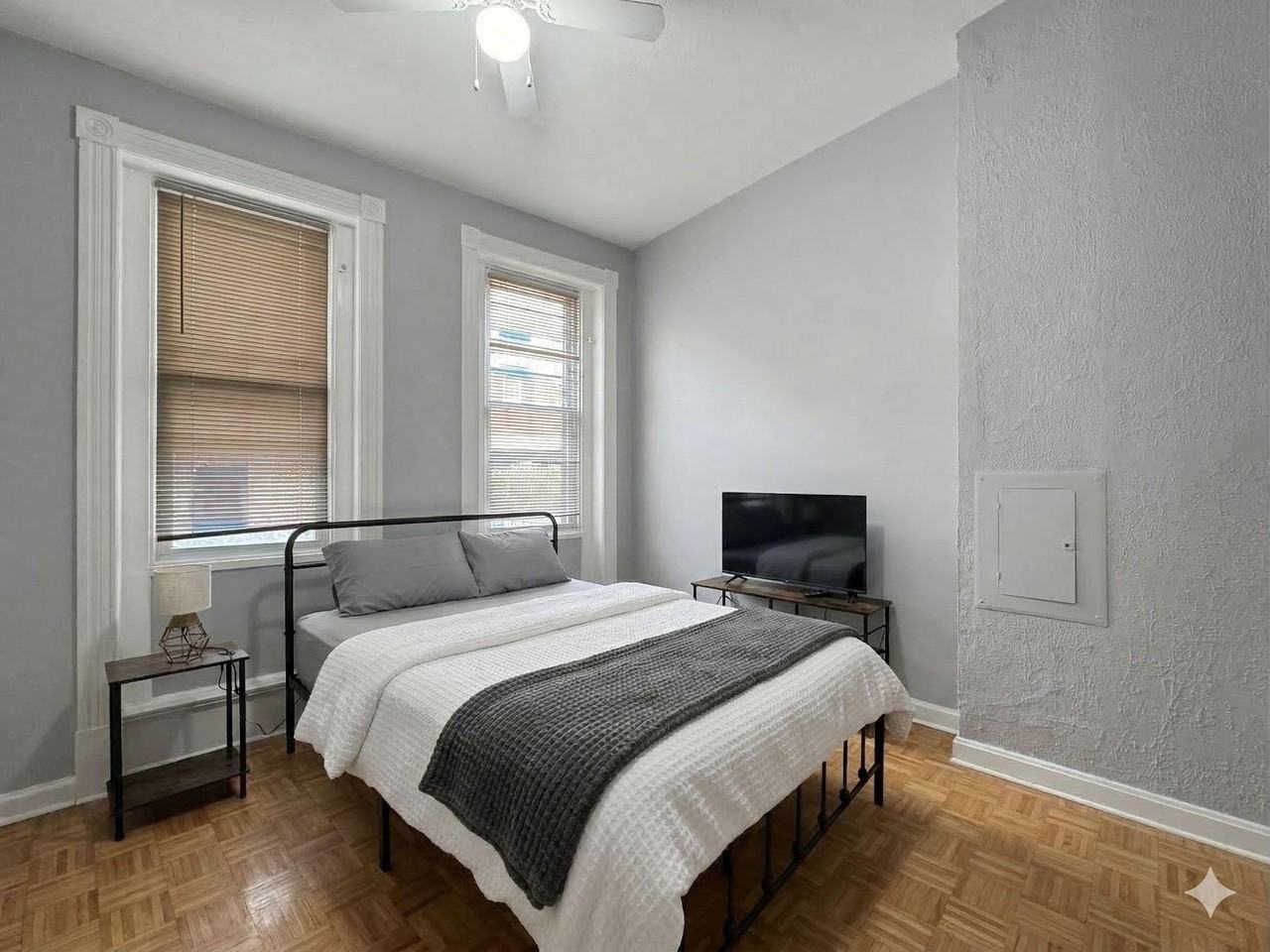 Edmondson Ave - Photo 2 of 4