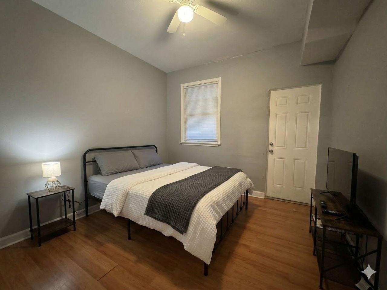 Edmondson Ave - Photo 4 of 4