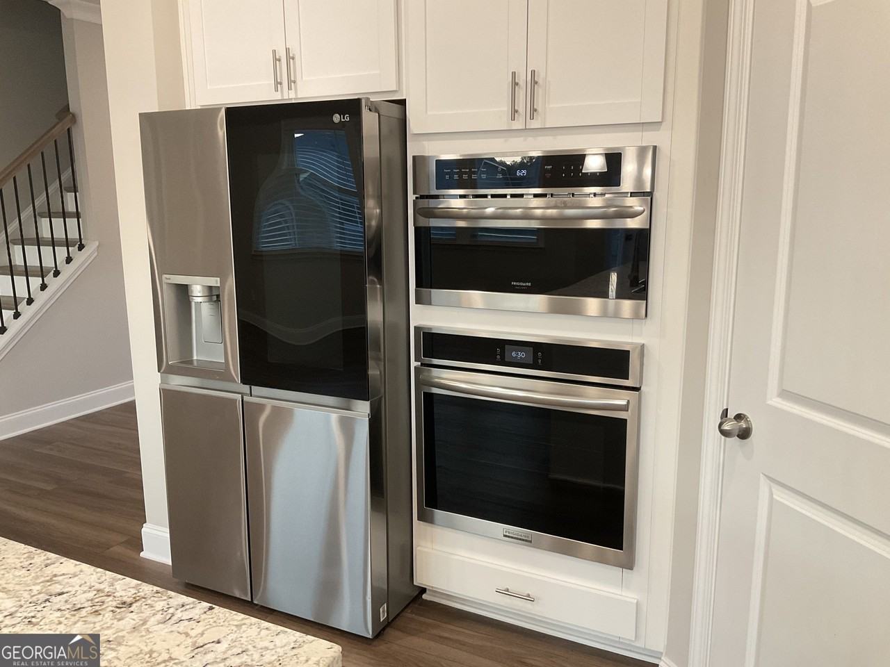 240 Hollis St - Photo 3 of 23