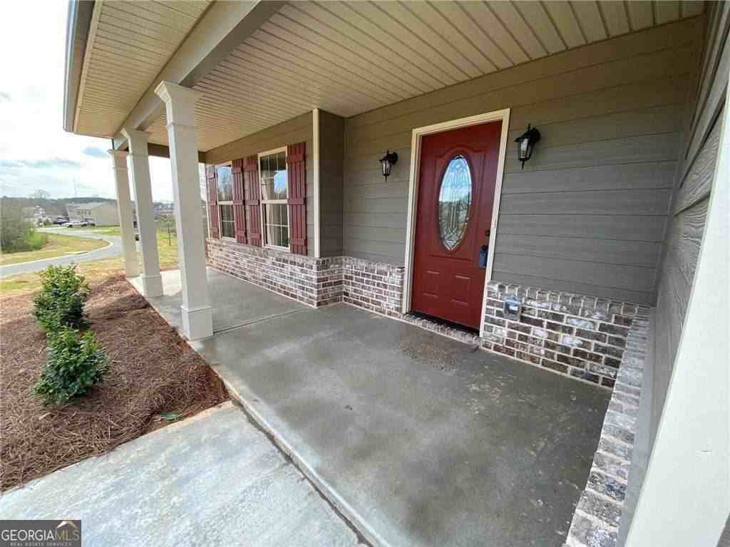 712 Pinnacle Dr - Photo 2 of 14
