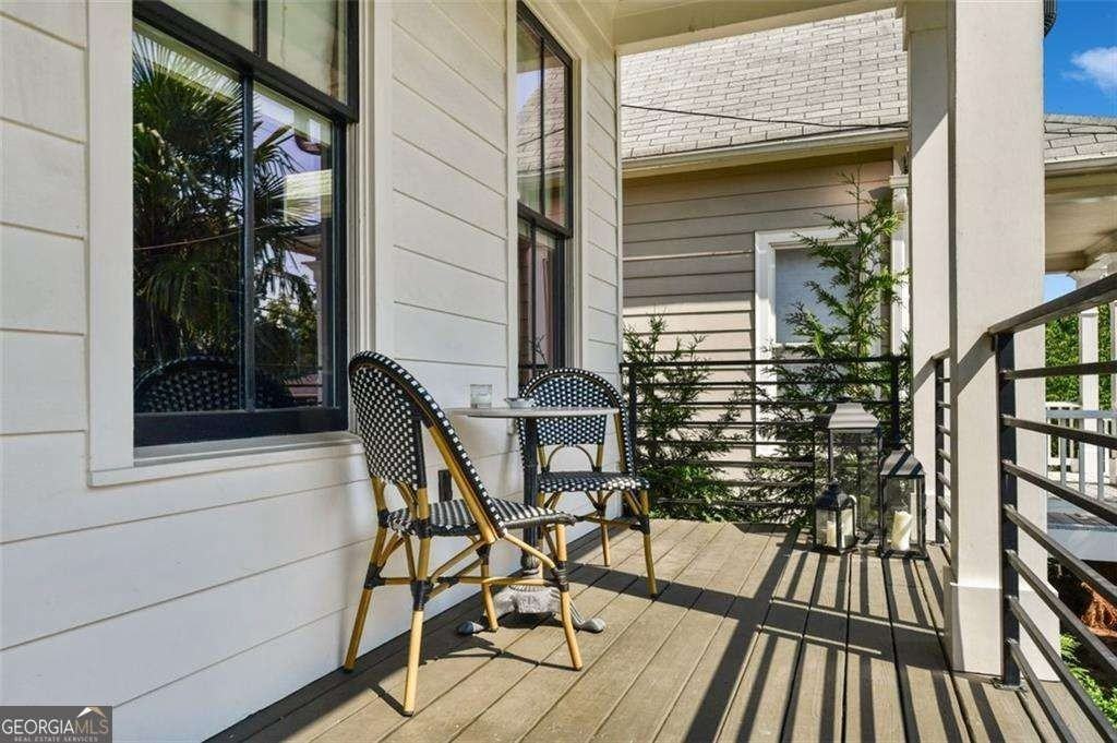 222 Lampkin St Ne - Photo 5 of 38