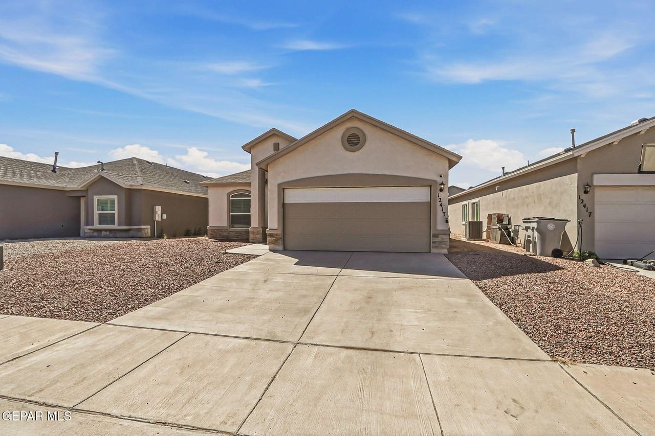 12413 Oconnor Dr - Photo 2 of 37