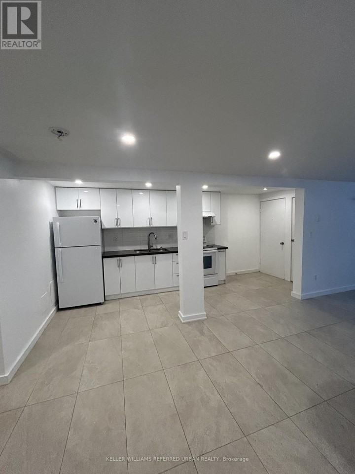 198 Coxwell Avenue - Photo 2 of 13