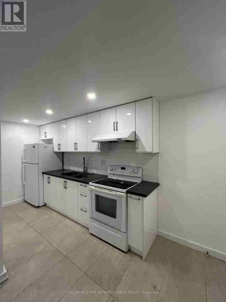 198 Coxwell Avenue - Photo 4 of 13