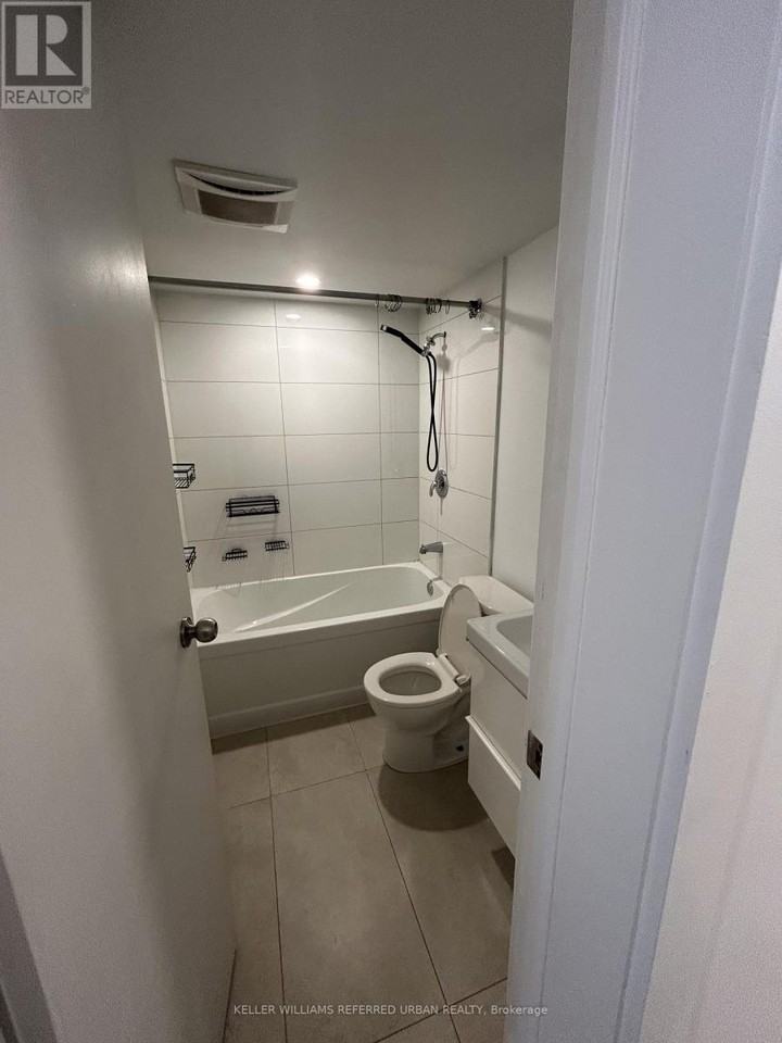 198 Coxwell Avenue - Photo 6 of 13