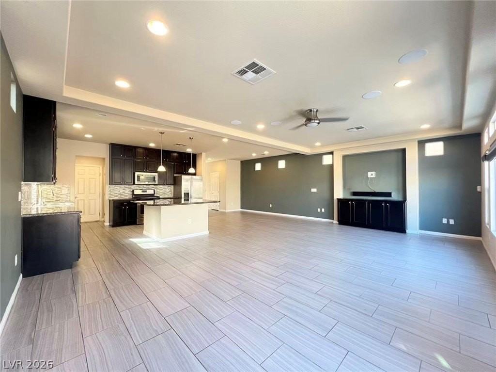 5638 Bartlett Ridge Ct - Photo 7 of 32