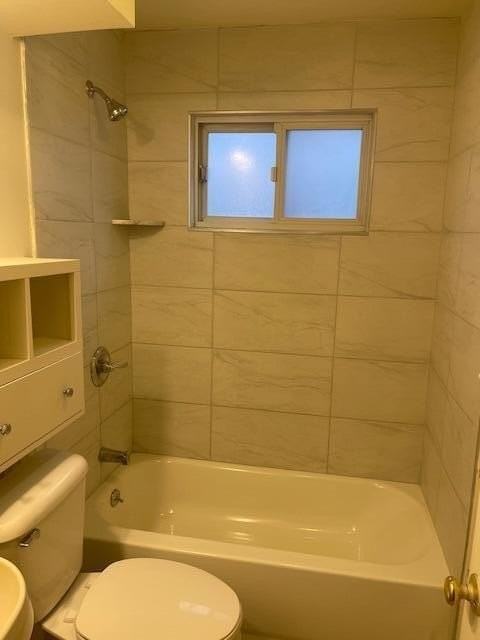 8254 Milburn St - Photo 7 of 10