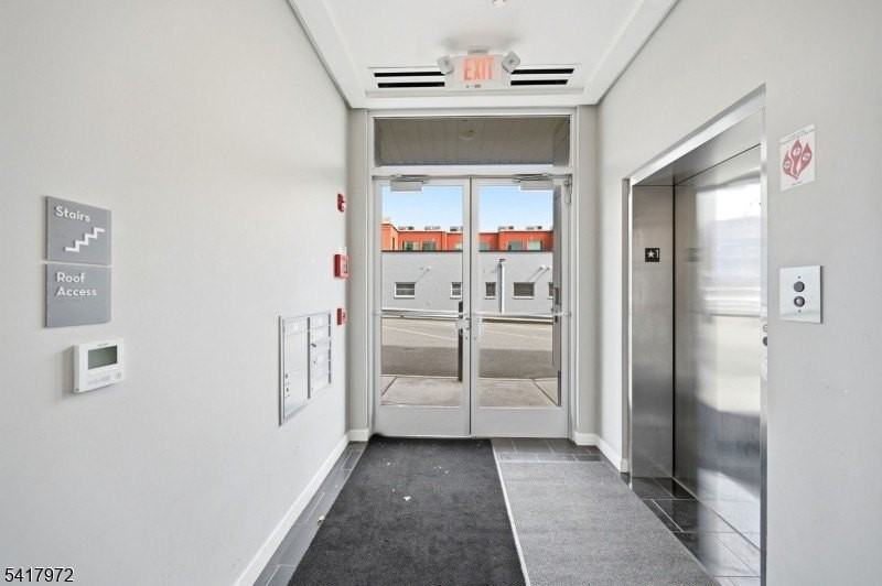 271 Millburn Ave #2D - Photo 3 of 18