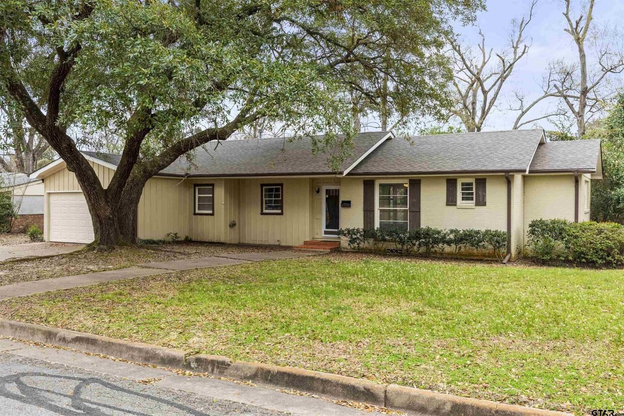 624 Zelwood Dr - Photo 2 of 19