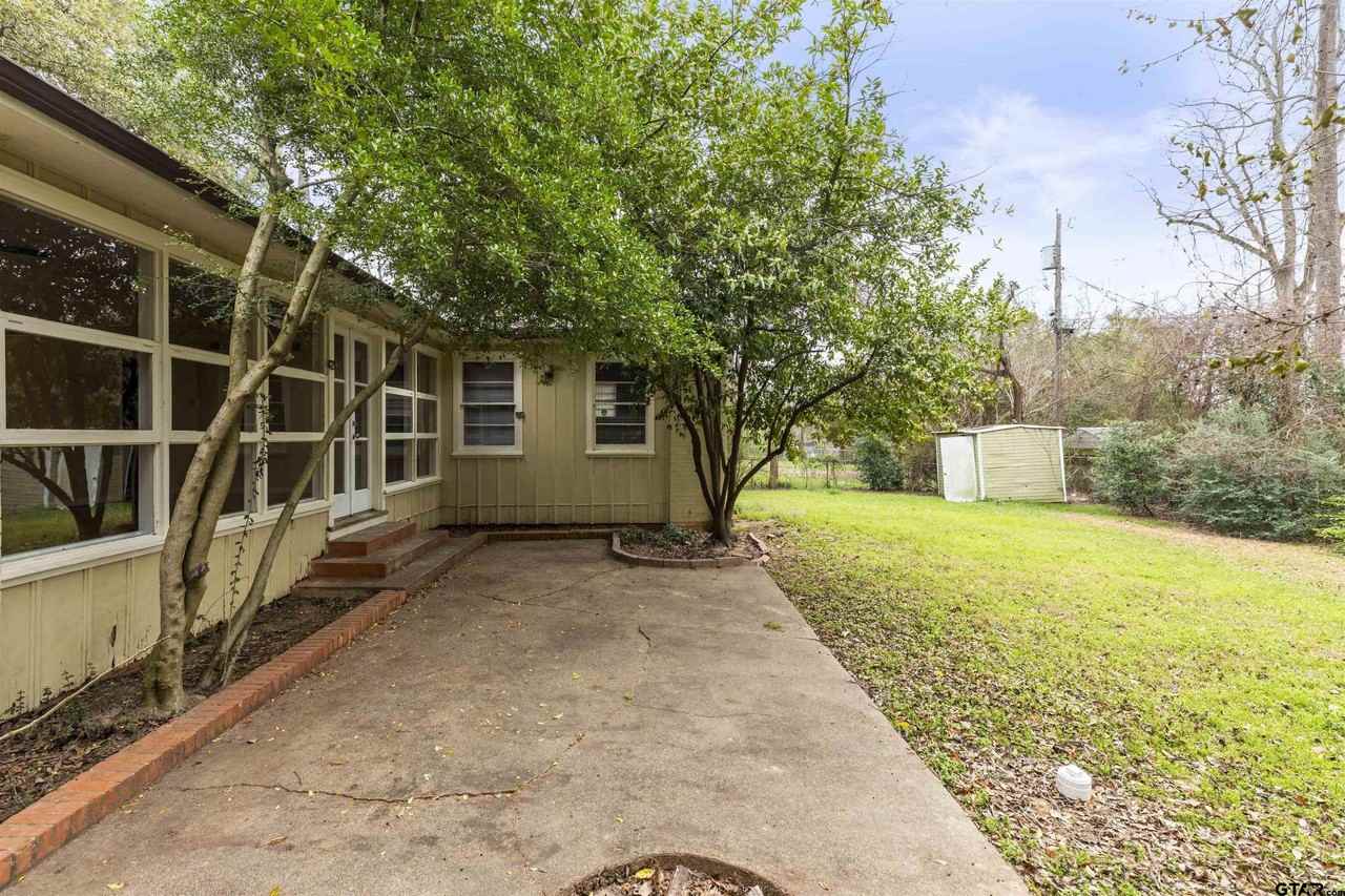 624 Zelwood Dr - Photo 5 of 19