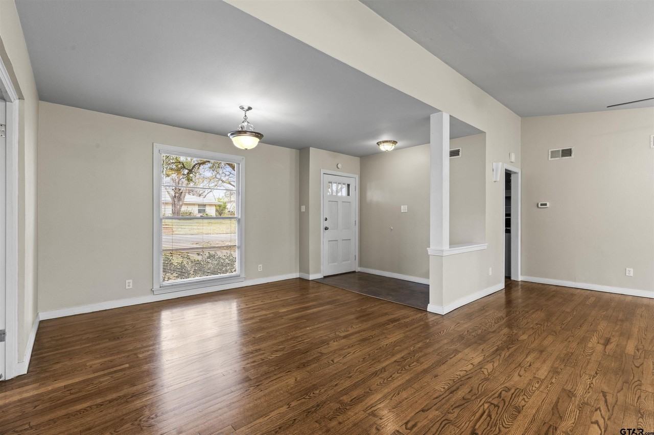 624 Zelwood Dr - Photo 6 of 19