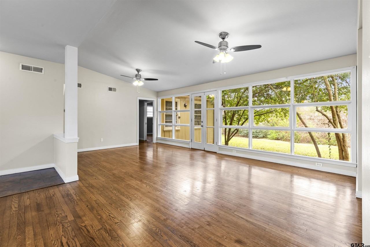 624 Zelwood Dr - Photo 7 of 19