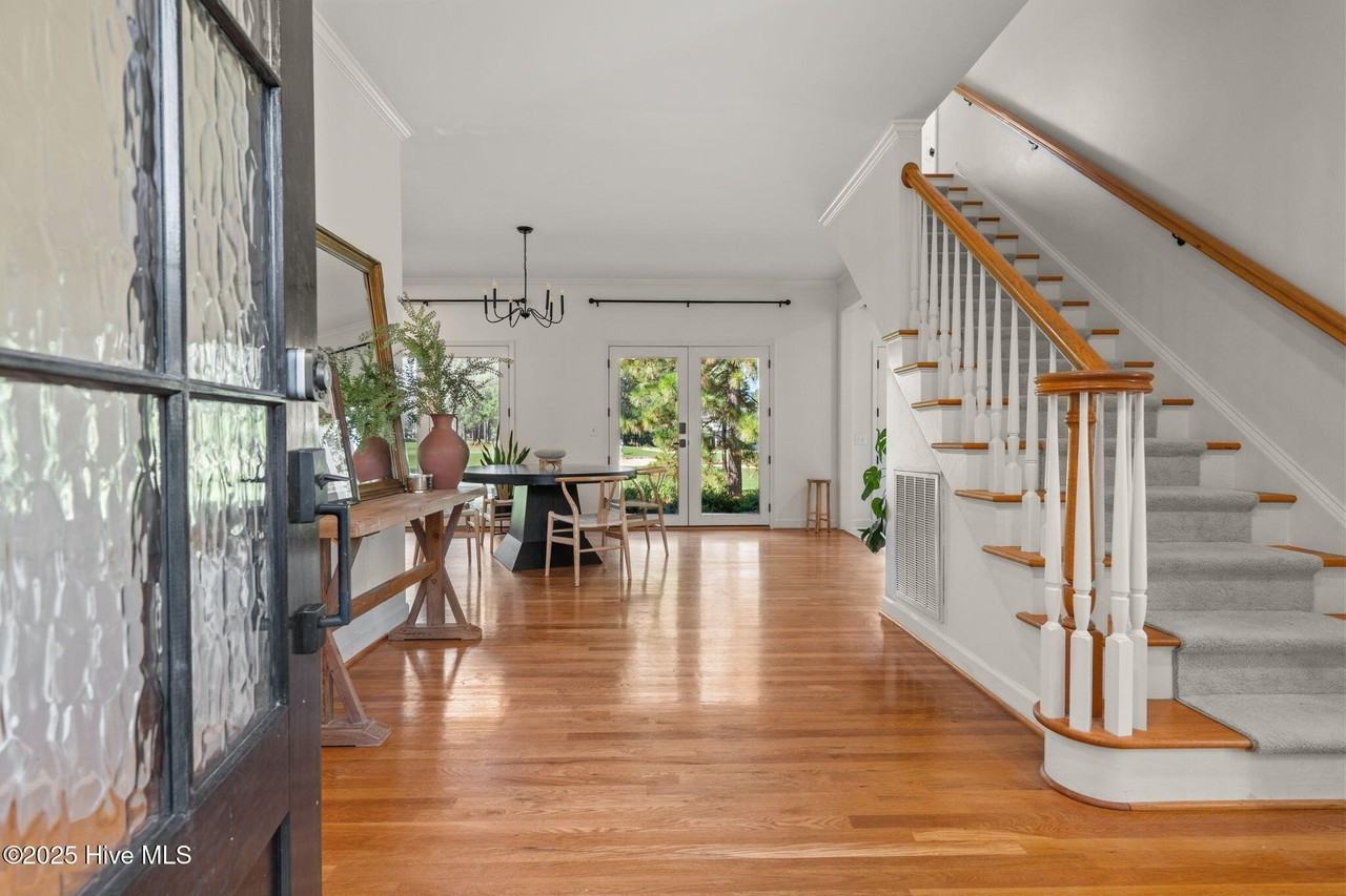 28 Beasley Dr - Photo 4 of 50