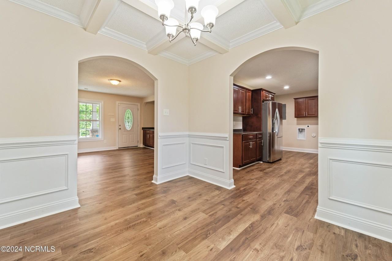 1019 River St - Photo 6 of 23