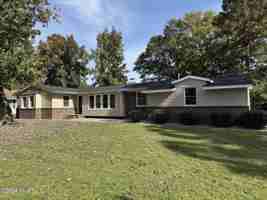 featured image of 110 Hardee St