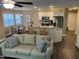 featured image of 3030 Marsh Winds Cir #302