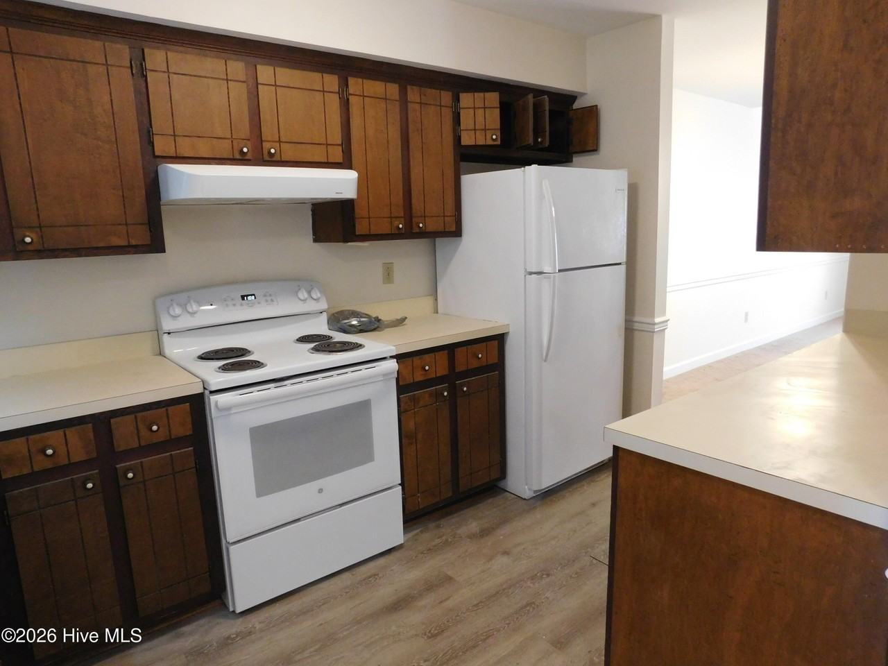 1507 College Way - Photo 3 of 21