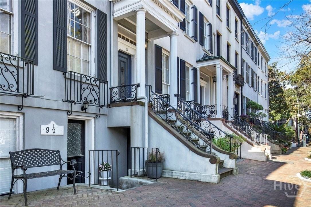 9 E Gordon St Apt 3 - Photo 6 of 45