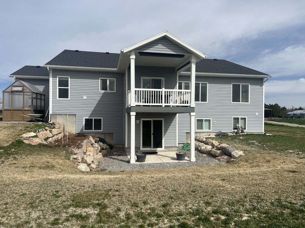 4571 Wn - Photo 2 of 28