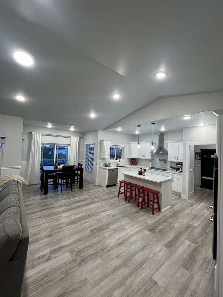 4571 Wn - Photo 3 of 28