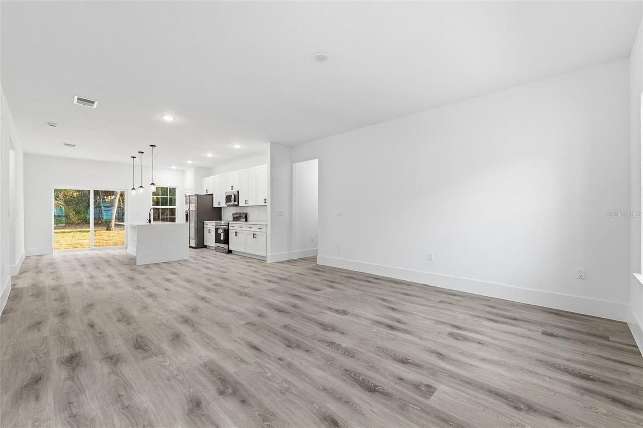 7047 N Lime Dr - Photo 7 of 27