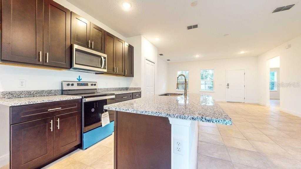 14228 Sw 48th Court Rd - Photo 4 of 18