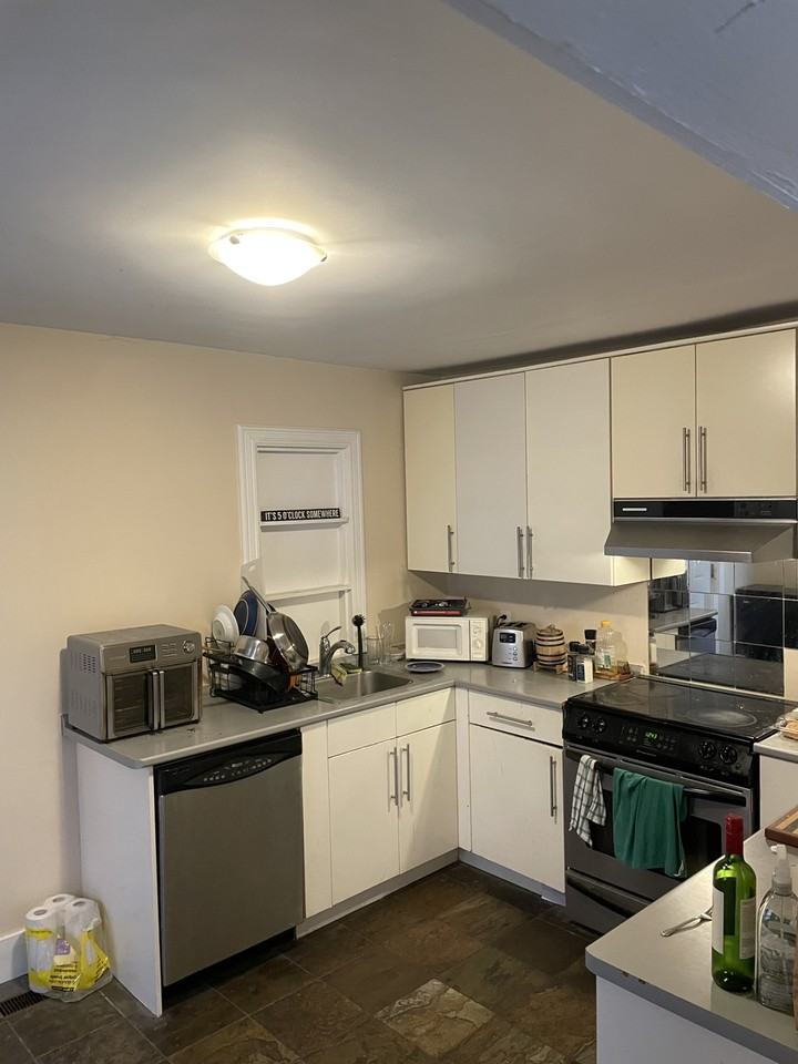 568 Chapel Street #1 - Photo 3 of 11