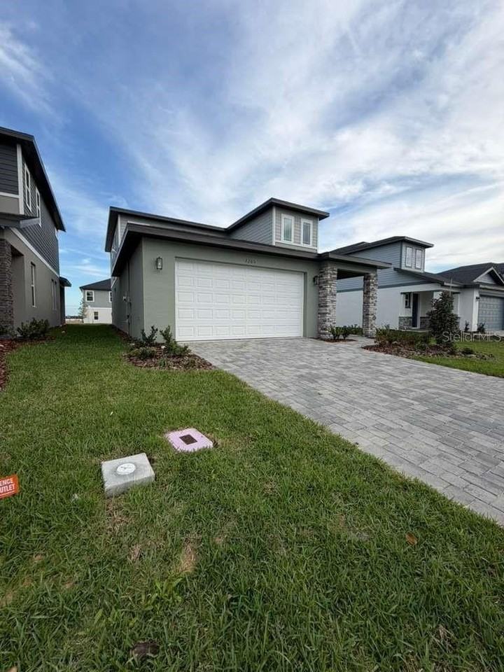 2265 Hen Rd - Photo 3 of 36