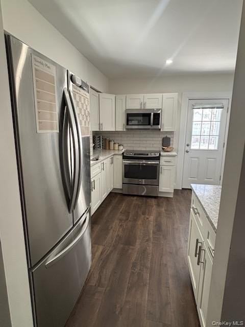 44 Henry St - Photo 4 of 10