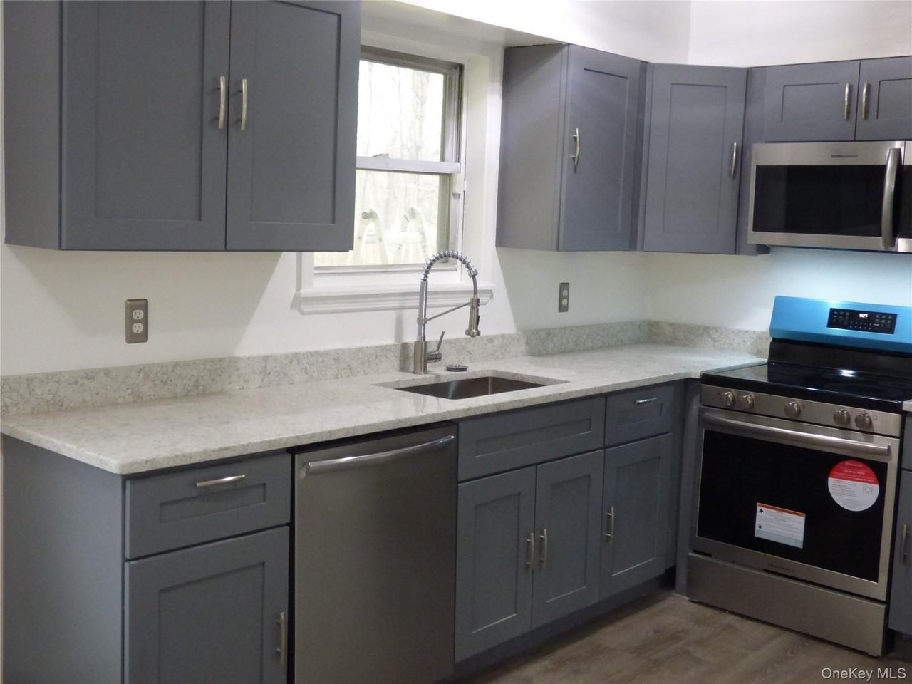 2944 State Route 17k Unit B - Photo 6 of 15