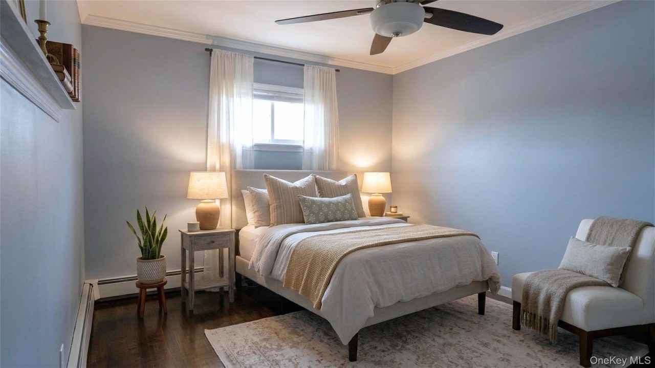 468 Nassau Ave - Photo 7 of 12