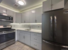 featured image of 123 Barbey St