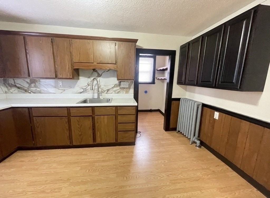 27 Wilcox St Unit 1l - Photo 2 of 13