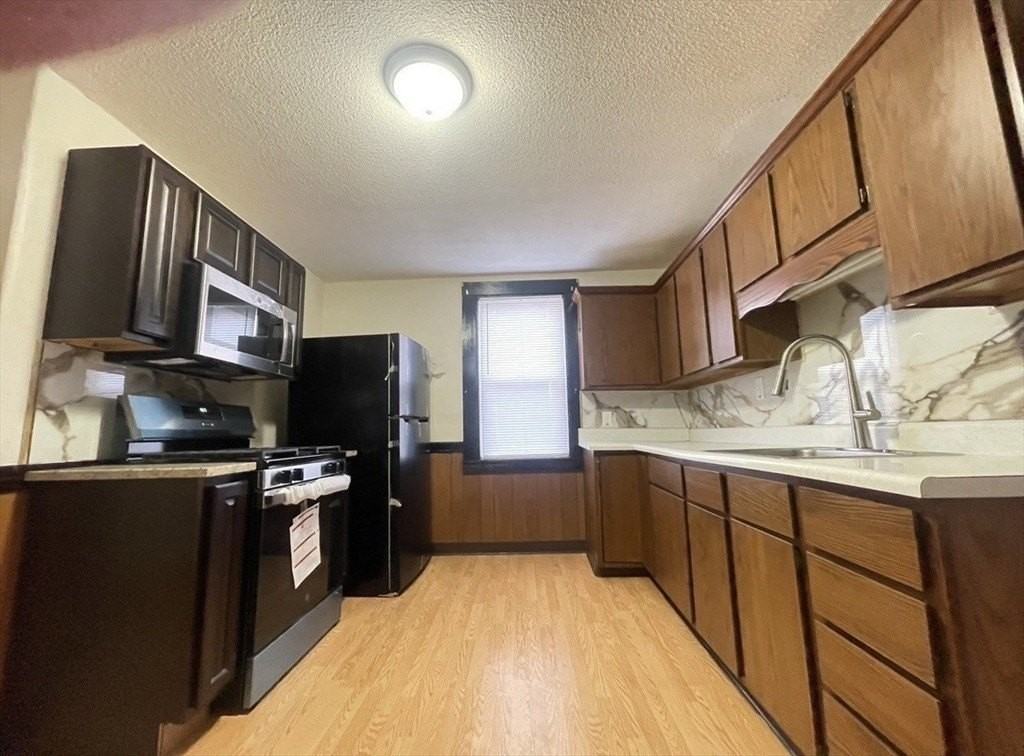 27 Wilcox St Unit 1l - Photo 5 of 13