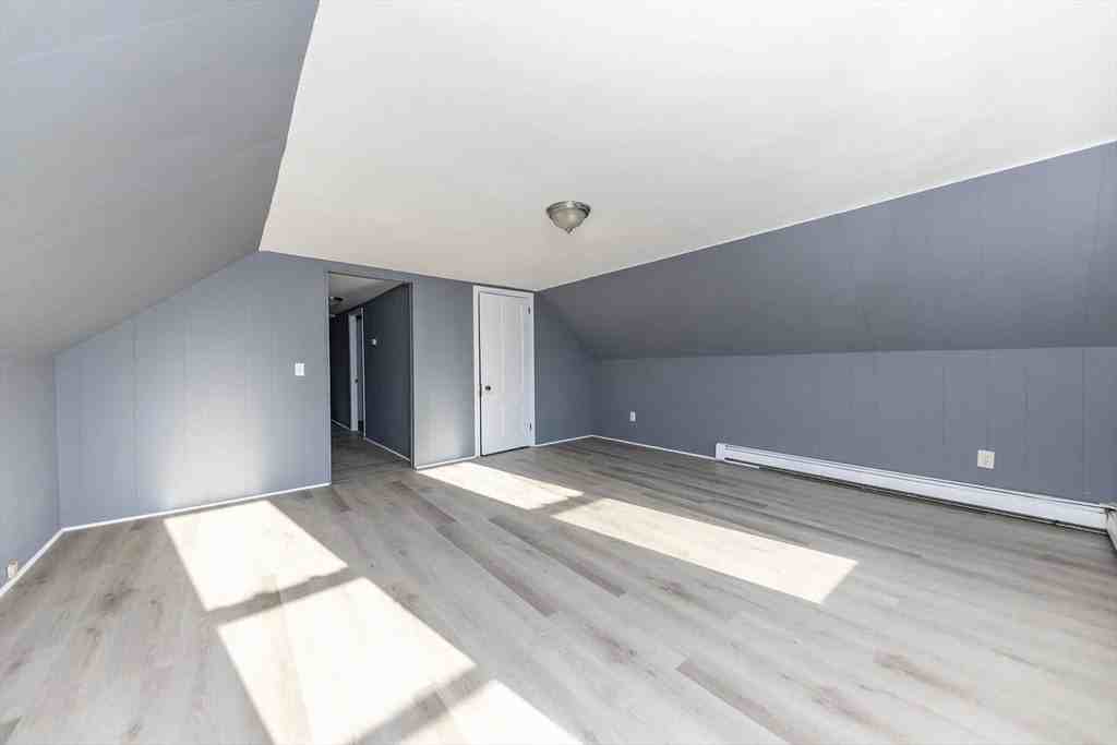 10 Clinton St Apt 5 - Photo 4 of 18