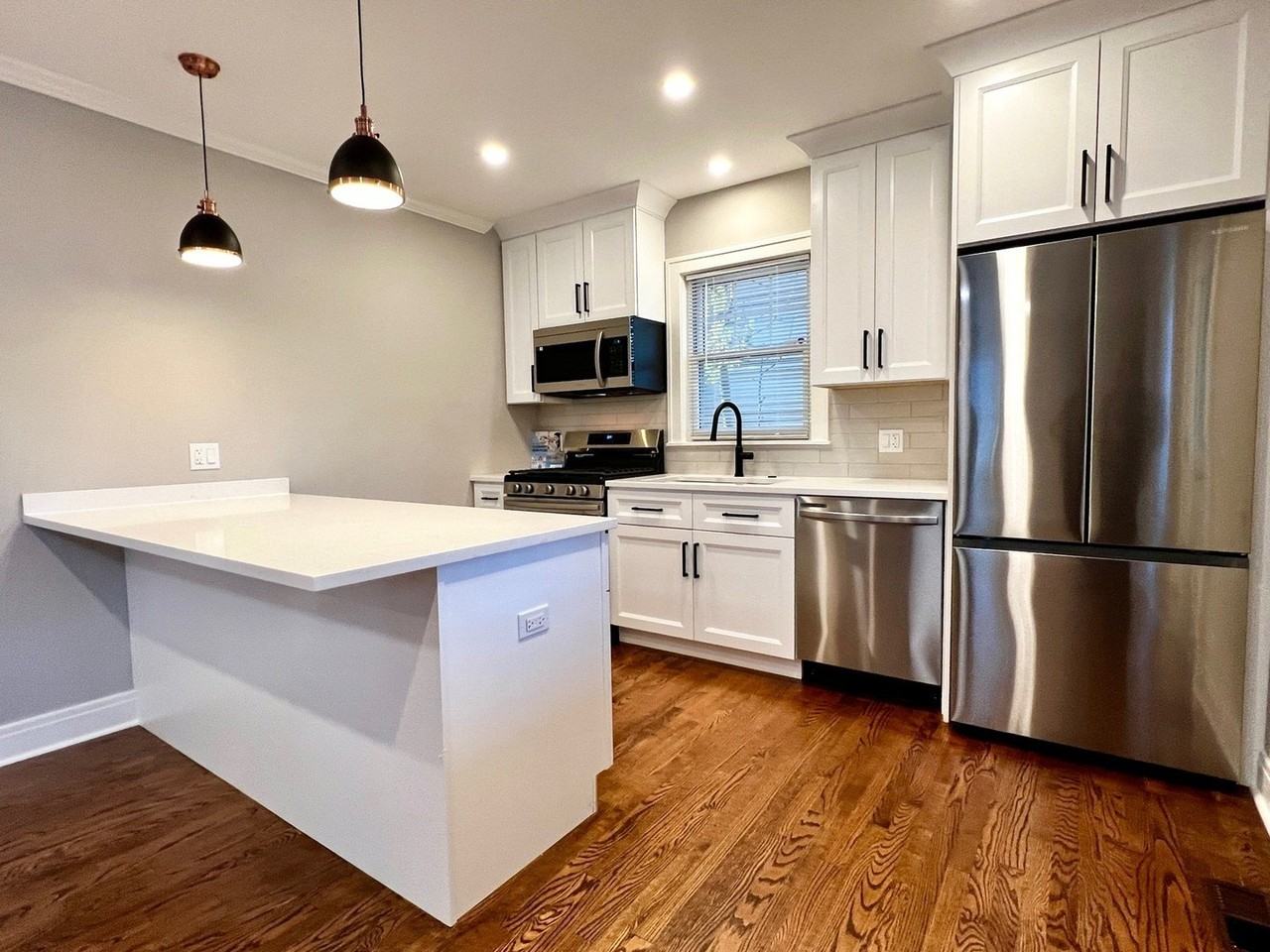 114 Michigan Ave - Photo 5 of 21