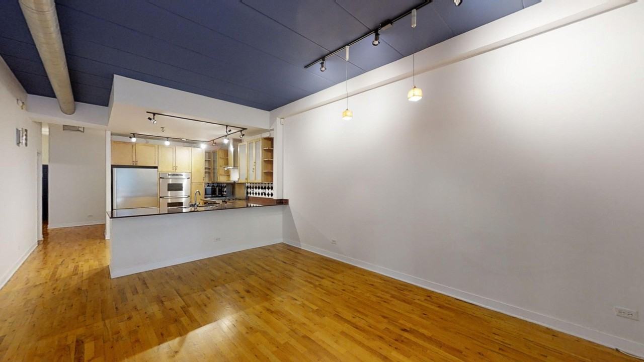 841 W Monroe St Apt 2b - Photo 7 of 16