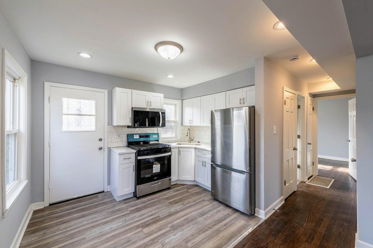 237 E 143rd St - Photo 4 of 17