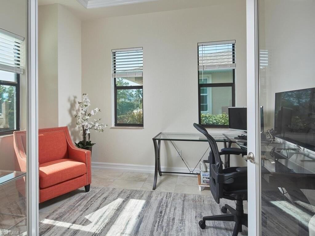 1119 Ridge St - Photo 3 of 22