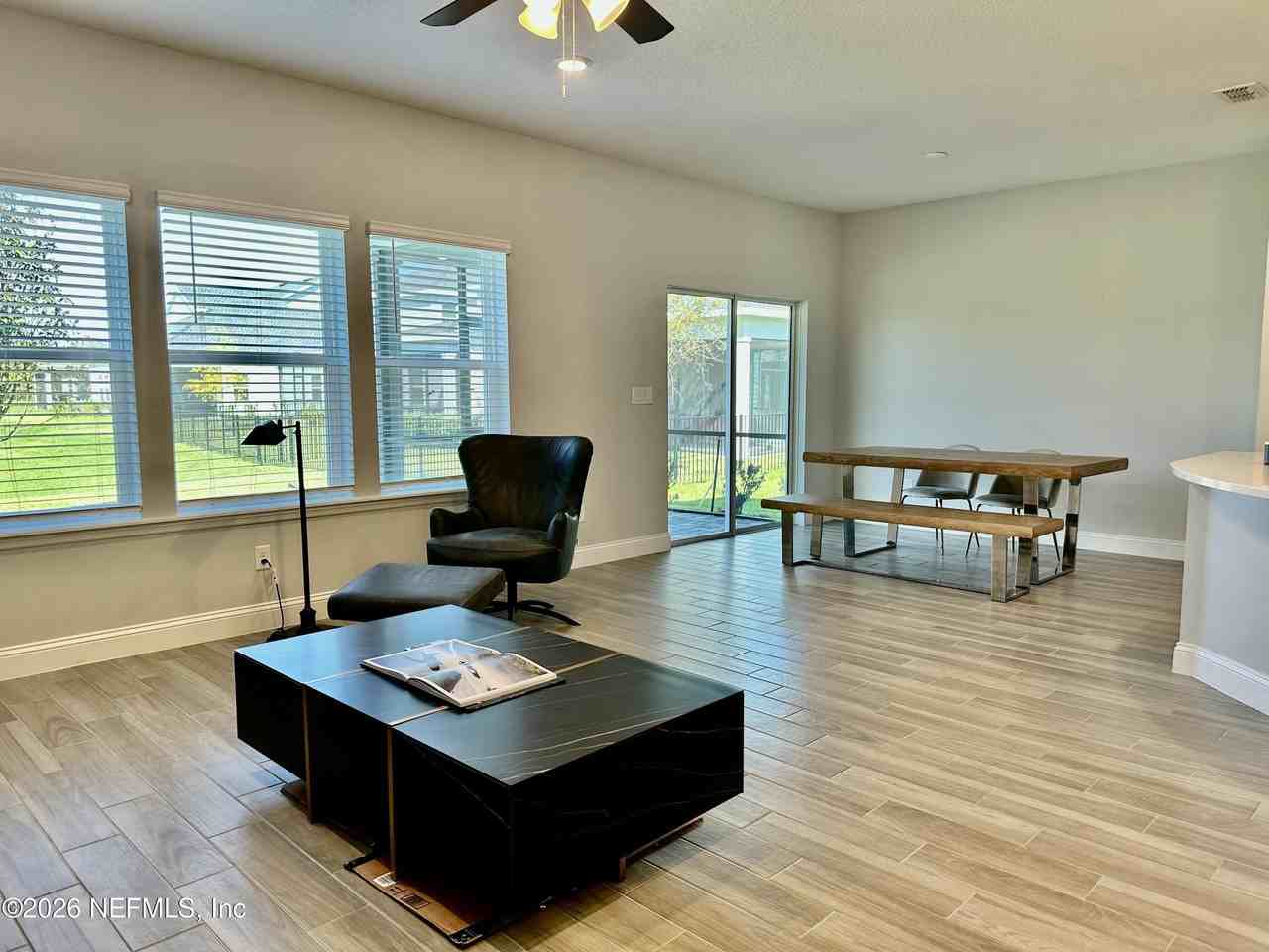 124 Killarney Ave - Photo 7 of 22